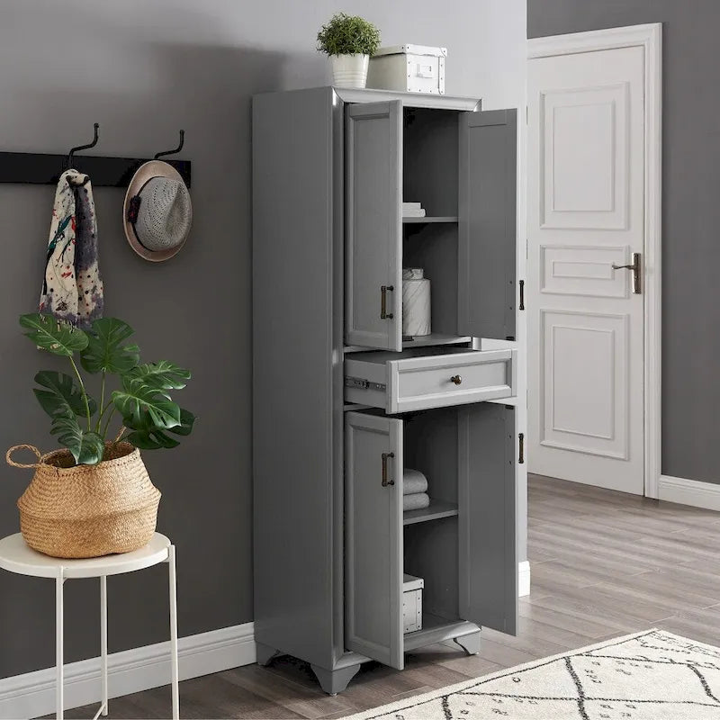 Garde-manger design de transition, finition grise