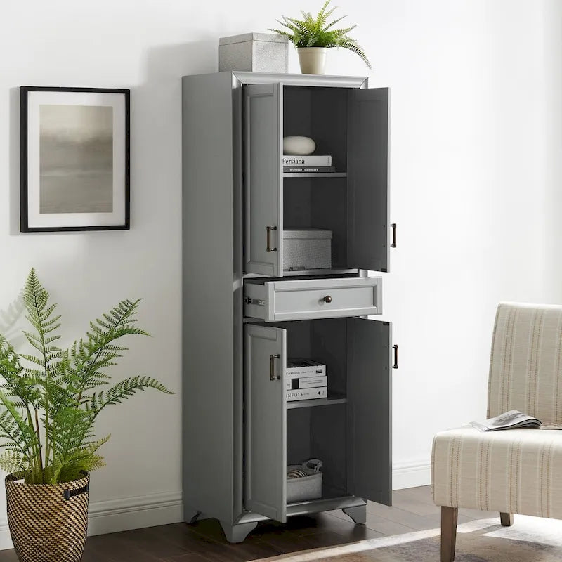 Garde-manger design de transition, finition grise
