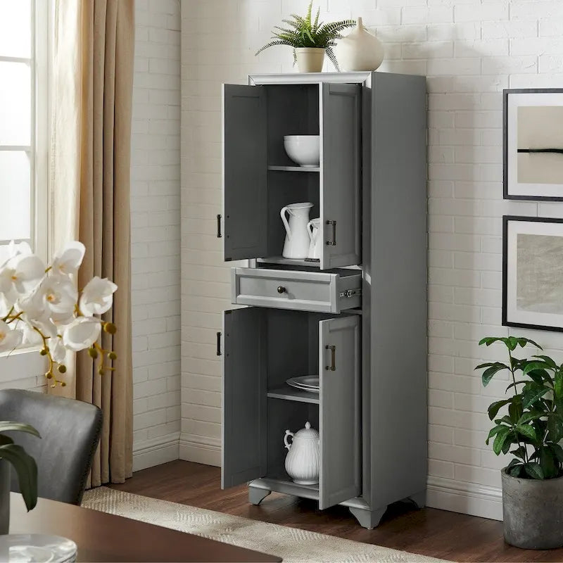 Garde-manger design de transition, finition grise