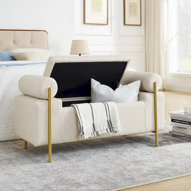 Banc de rangement élégant en lin rembourré avec accoudoirs cylindriques et pieds en fer