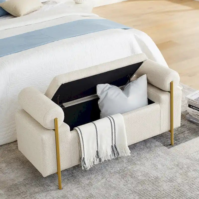 Banc de rangement élégant en lin rembourré avec accoudoirs cylindriques et pieds en fer
