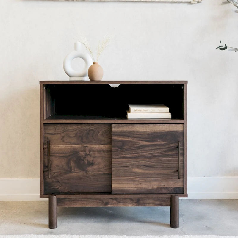 Meuble d'appoint 2 portes, dissimule un espace de rangement